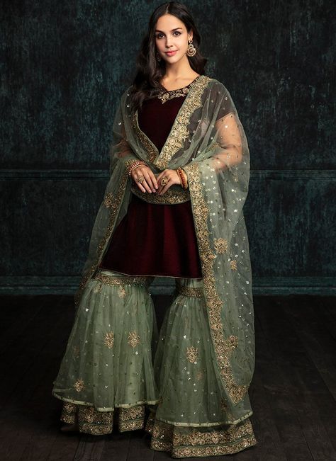 Wine and Mint Velvet Gharara Suit Velvet Gharara, Velvet Kameez, Gharara Designs, Orang India, Sharara Dress, Dupatta Embroidery, Sharara Designs, Pakistani Formal Dresses, Velvet Dress Designs