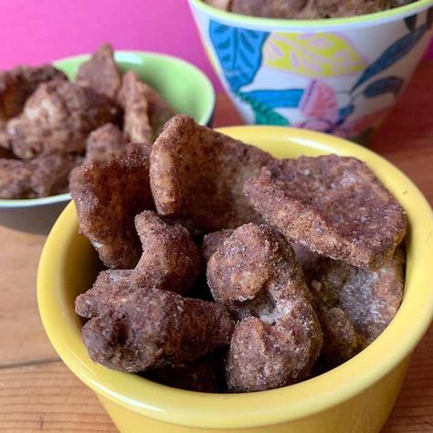 Cinnamon Pork Rinds, Keto Pork Rinds, Pork Rind Recipes, Keto Pork, Low Carb Candy, Sweet Pork, Easy Keto Meal Plan, Healthier Desserts, Keto Sweets