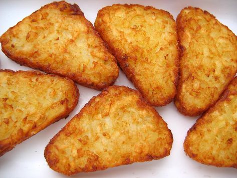 Hello Friends Now I am sharing first time my Hash Brown recipe on #steemit lets make Hash Brown Pan Fried… by khanzai007 Homemade Hashbrowns, Brown Recipe, Hashbrown Recipes, Clam Recipes, Hash Brown, Learn To Cook, Potato Recipes, Breakfast Recipes, Chicken Recipes