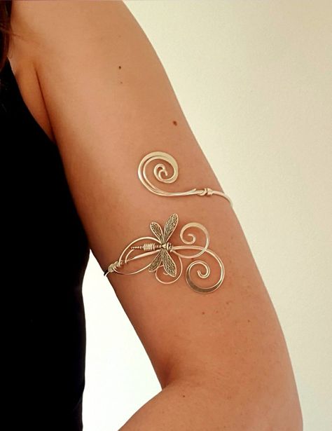 Silver Handmade Adjustable Dragonfly Upper Arm Cuff Wrap, Elven Fairy, Festival, Boho Band - Etsy UK Upper Arm Bracelets Gold, Arm Cuffs Aesthetic, Silver Accessories For Prom, Day Festival Outfit Summer, Wedding Assesories, Jewelled Dress, Arm Band Jewelry, Elven Fashion, Arm Cuff Jewelry