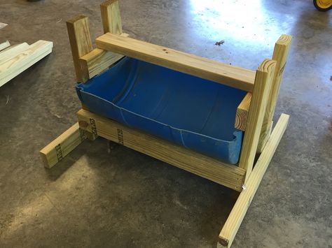 This isn't a bad idea, perhaps a smaller one to keep the heated water dish in... Pig Trough Ideas, Chickens In Sweaters, Reusing Pallets, Goat Water, Goat Feeders, Pig Trough, Goat Feed, Ag Mechanics, Goat Feeder