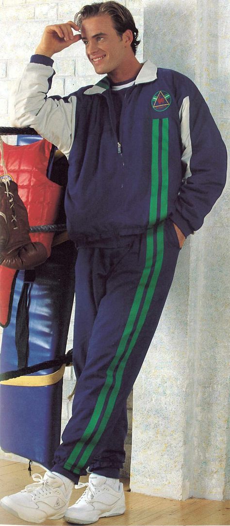 1995 - Enter the timeline >> http://www.lecoqsportif.com/survetement/uk-en  #tracksuit #retro #apparel Walker Wear 90s, 2000s Tracksuit Outfit Men, 90s Gym Outfit Men, 80s Gym Outfit Men, 90s Sporty Fashion Men, Vintage Sportswear Aesthetic, Vintage Tracksuit Outfit, 90s Sportswear Fashion, 90s Tracksuit Outfit