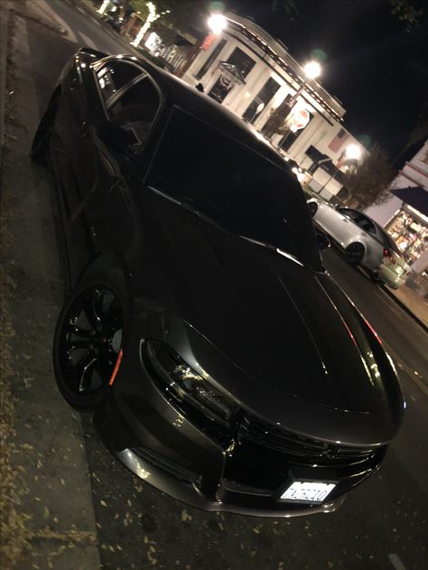 D. Charger Charger Sxt, Black Charger, Dodge Charger Sxt, Dodge Chargers, Black Truck, Dream Vision Board, Black Rims, Pretty Cars, Vroom Vroom