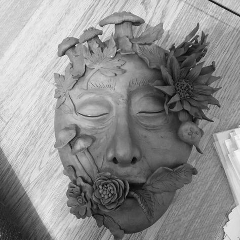 Gcse Clay Project, Clay Heads Sculpture, Clay Mask Ceramics, Clay Faces On Trees, Ceramic Masks Ideas Beautiful, Face Ceramics Ideas, Clay Mask Ideas Art Ceramic Sculptures, Clay Portrait Sculpture Faces, Pottery Faces Sculpture