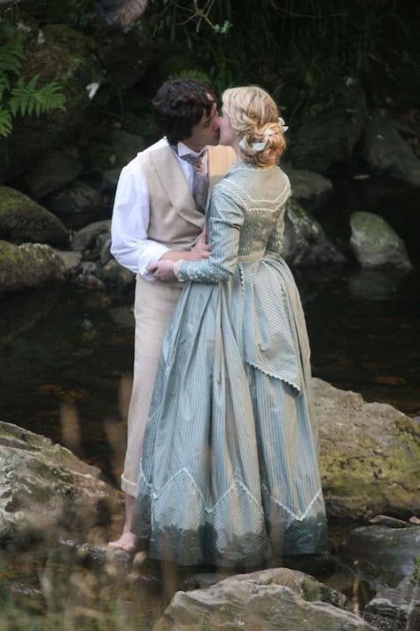 Princess Aesthetic Couple, Christopher Lightwood, Grace Blackthorn, Jonah Hauer King, The Last Hours, Last Hours, Tv Miniseries, Victorian Romance, Victorian Books