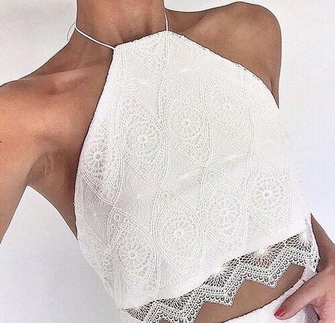 Photo Bralette Outfit, Stil Boho, Mia 3, Grunge Style, Bustiers, Mode Inspiration, Outfits Casuales, White Top, Passion For Fashion