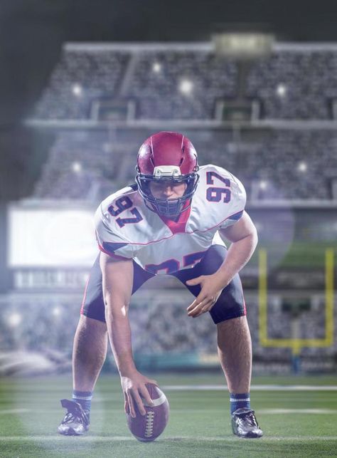 jogador de futebol americano se preparando para iniciar o jogo de futebol American Football Players, Football Field, Yay Images, Road Map, Football Game, Football Player, Football Games, American Football, Football Players