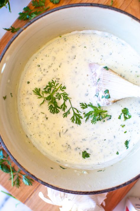 Cilantro Cream Sauce Cilantro Cream Sauce, White Cream Sauce, Make Sour Cream, Cream Sauce For Chicken, Cream Sauce Recipe, Lemon Cream Sauces, Cilantro Lime Sauce, Cilantro Sauce, Cream Sauce Recipes