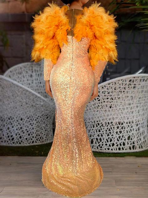 Mermaid / Trumpet Evening Gown Sparkly Sexy Dress Floor Length Long Sleeve V Neck Sequined with Feather Crystals 2023 2023 - £ 162 Red Green Dress, Shine Dress, Carnival Christmas, Rihanna Looks, Mermaid Evening Gown, African Lace Dresses, Evening Dresses Online, Cheap Evening Dresses, Hot Picks