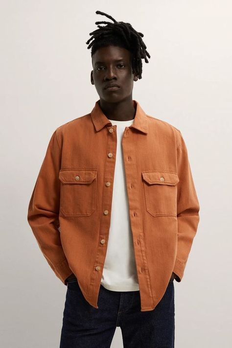 Trendy Summer 2024 Outfits for Black Men: Urban to Beach Styles Terracotta Outfit Men, Outfits For Black Men, Burnt Orange Fashion, Black Men Streetwear, Menswear 2024, Beach Styles, Minimalist Fashion Men, Men's Streetwear, 2024 Outfits