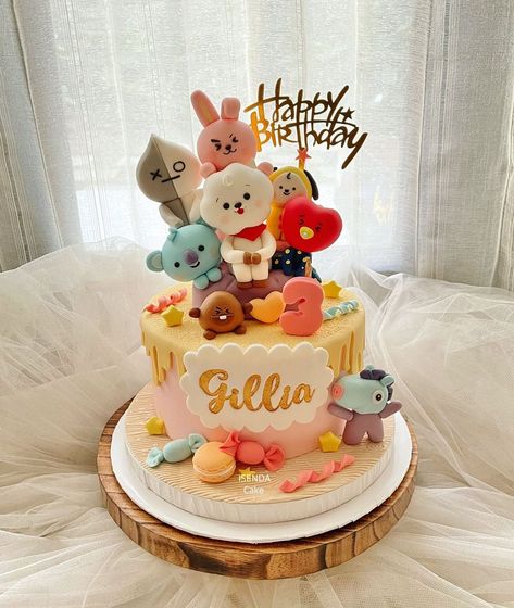 Bt21 Birthday Party Ideas, Bt21 Cake, Army Birthday Cakes, Birthday Drip Cake, Army Cake, Bts Birthday, Cake Designs For Kids, Bts Cake, Teddy Bear Cakes