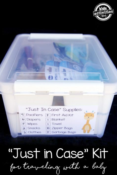 Car Box Essentials, Baby Car Organization, Essential Car Kit, Newborn Routines, Mom Car Kit Essentials, Car Emergency Kit For Moms, Newborn Preparation, Baby Emergency Car Kit, Baby First Aid Kit