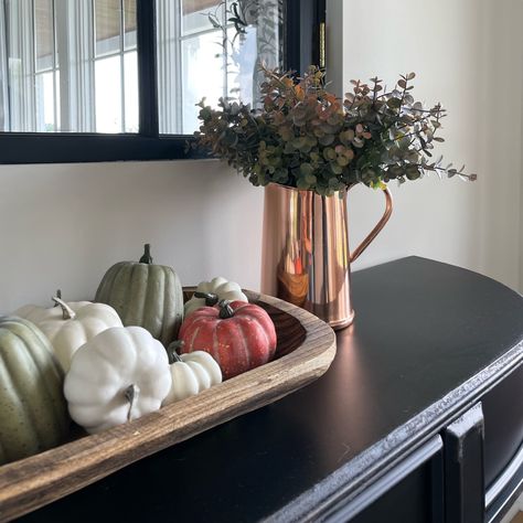 fall decor console styling Console Styling Ideas, Alma Homes, Console Table Styling, Console Styling, Table Styling, Construction Process, Styling Ideas, Home Construction, Console Table