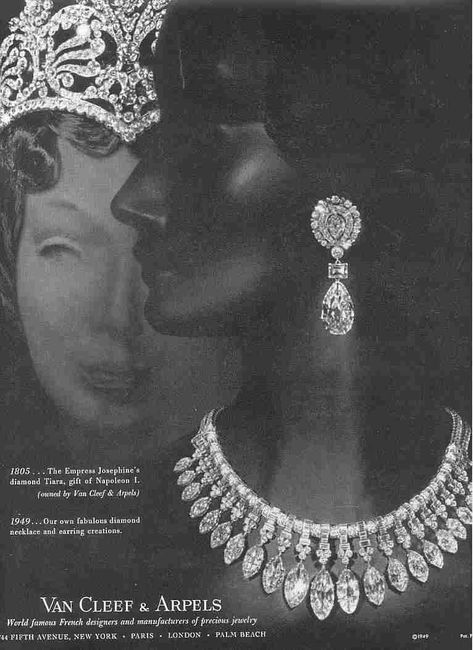 Vintage Jewellery Advertisement, Vintage Van Cleef And Arpels Jewelry, Van Cleef Arpels Aesthetic, Vintage Jewellery Aesthetic, Diamond Jewelry Aesthetic, Van Cleef Jewelry, Jewelry Poster, Vintage Van Cleef, Jewellery Ads