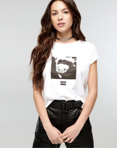 Sour Merch, Sour Album, Sour Olivia Rodrigo, Liv Rodrigo, Popsugar, Olivia Rodrigo, Crop Tshirt, Crop Tee, Favorite Celebrities