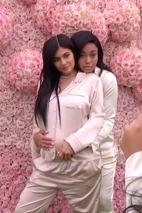 Kylie Jenner Baby Shower, Kylie Baby Shower, Kylie Pregnant, Kylie Jenner Baby, Kylie Jenner Look, Kardashian Family, Kylie Kristen Jenner, Baby Shower Decorations For Boys, King Kylie