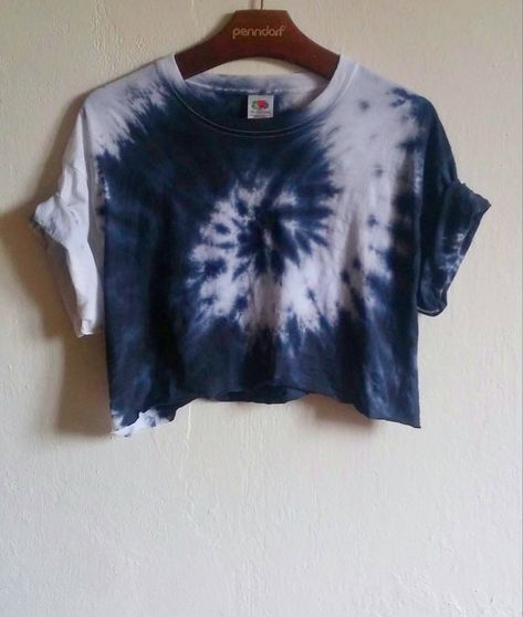 Shirts Grunge, Hipster Crop Tops, Grunge Shirts, Summer Fashion Dresses Casual, Teen Crop Tops, Clothes For Teens, Grunge Shirt, Summer Fashion For Teens, How To Tie Dye