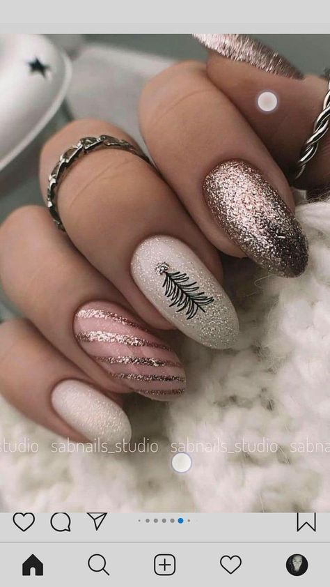 Unghie Sfumate, Tree Nails, Winter Nails Acrylic, Christmas Gel Nails, Christmas Nails Acrylic, Festival Nails, Kandy, Xmas Nails, Nail Polishes