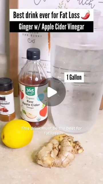 Ginger Root Recipes, Ginger Drink Recipe, Ginger Paste, Ginger Drink, Raw Apple Cider Vinegar, Squeezed Lemon, Smoothie Diet Plans, Healthy Drinks Recipes, Lose 20 Lbs