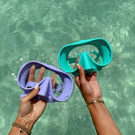 Goggles Aesthetic, Snorkel Goggles, Erin Made, Summer Pool Floats, Honey Swim, Surfer Vibes, Beachy Girl, Seaside Florida, Swim Goggles