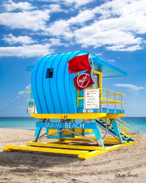 Lifeguard Tower 1 St | Edwar Simal Photography 📷 Lifeguard Stand, Lifeguard Stands, Beach Lifeguard, Side Portrait, Lifeguard Tower, Beach Photo, Photo Series, Gallery Frame, Miami Beach