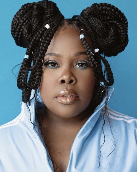 H.ˣ on Twitter: "bowing down to the queen🙏🏾… " Amber Riley, Rachel Berry, Face Claims, The Queen, Pretty People, Beautiful People, Amber, Dreadlocks, Actresses