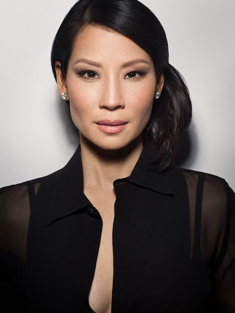 Lucy liu So very very sexy                                                                                                                                                                                 More Lee Joo Young Actress, Ginger Actresses, Shanghai Noon, Diane Lane Actress, Actresses With Black Hair, Rekha Actress, Emma Carstairs, Brunette Actresses, Ally Mcbeal