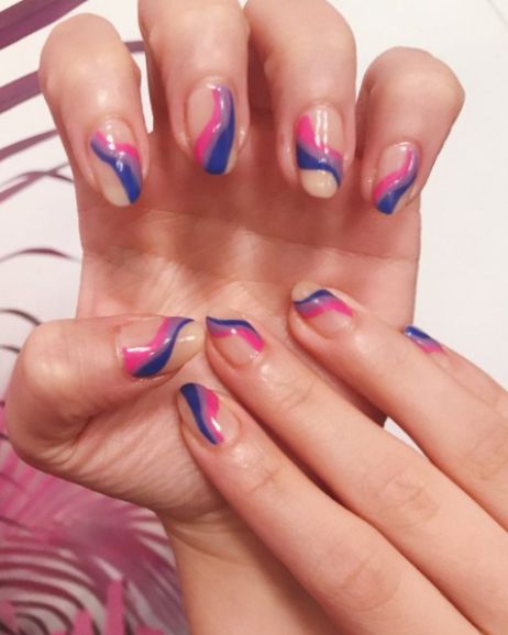 Nail Pride Designs, Pride Short Nails Designs, Pride Nails Aesthetic, Bi Nails Designs, Subtle Bi Pride Nails, Short Pride Nail, Bisexual Nail Designs, Pride Nails Bisexual, Lgbtq Nail Designs