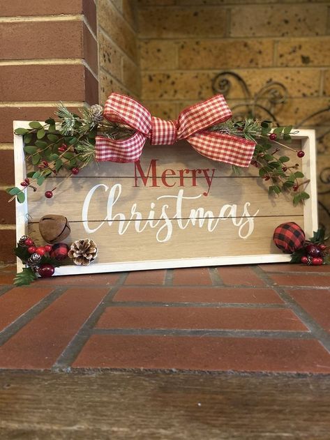 Christmas Decor Signs, Christmas Signs Wood Diy, Gifts 2021, Christmas Signs Diy, Blackboard Art, Christmas Wooden Signs, Christmas Displays, Signs Decor, Fence Boards