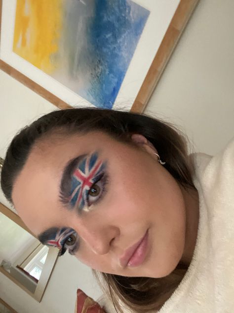 Union Jack Makeup, Union Jack Face Paint, Paint Inspo, Platinum Jubilee, Street Party, Face Painting Designs, Painting Designs, Paint Ideas, Eyeshadow Looks