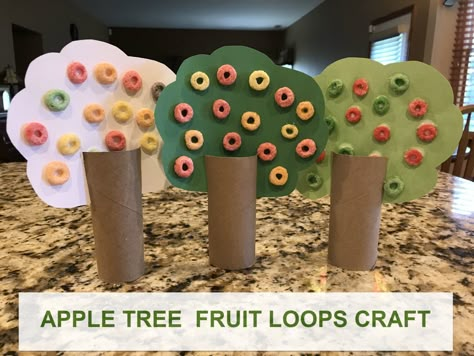 Fruit Loops Cereal, Diy Fall Ideas, September Crafts, Preschool Crafts Fall, Apple Preschool, Craft For Toddlers, Christmas Amigurumi, Fall Preschool Activities, Apple Craft