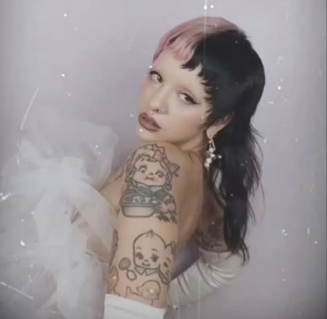 Mullet Hairstyles, Melanie Martinez Lyrics, Modern Mullet, Pretty Hair Color, Hairstyles For Men, Pretty Hair, Melanie Martinez, After School, Songwriting