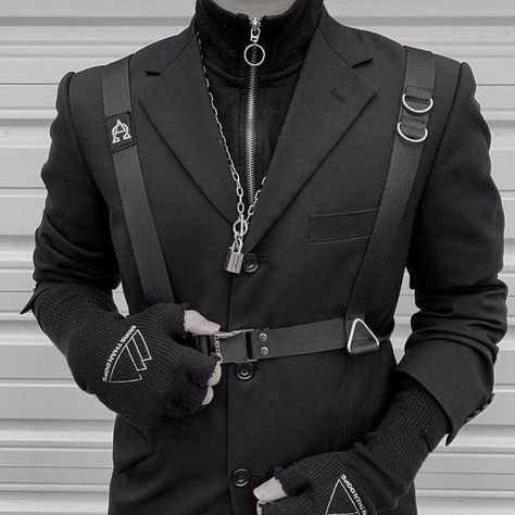 Men Fashion Casual Outfits, 가을 패션, Dark Fashion, Edgy Outfits, Fashion Mode, Character Outfits, Look Cool, Aesthetic Clothes, Streetwear Fashion