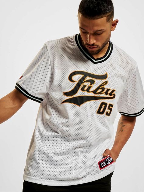 Varsity Tshirt Men, White Varsity T-shirt For Streetwear, White Varsity Jersey T-shirt, Varsity Style Streetwear T-shirt With Lettering, Varsity Short Sleeve T-shirt For Streetwear, Collegiate Streetwear Jersey T-shirt, Varsity Tee, Shoot Moodboard, Varsity Tees