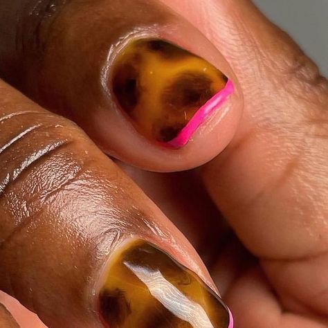 Pink Tortoise Shell Nails, Pink Frenchies, Tortoise Shell Nails, Shell Nails, All Nails, Nails Neon, Nails Pink, Hammers, Tortoise Shell