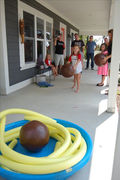 Tossing painted beach ball "meatballs" into yellow "spaghetti" noodles! Meatball Birthday Party Spaghetti Themed Party, Spaghetti Party Decorations, Spaghetti Themed Birthday Party, Meatball 1st Birthday, Meatball Birthday Party Theme, Meatball First Birthday Party, Our Little Meatball Is Turning One, Pasta Party Decorations, Spaghetti Birthday Party