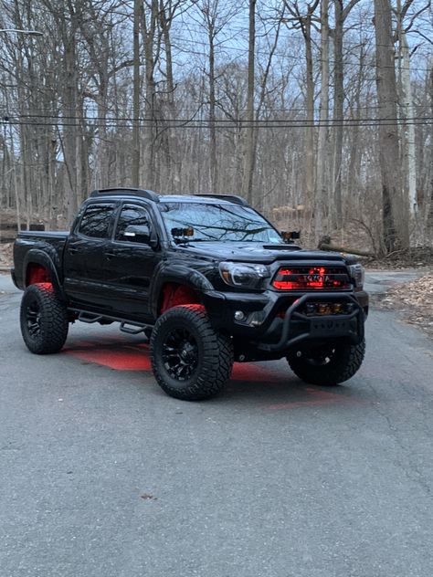 Toyota Helix Truck, Tacoma Modified, Hilux 4x4 Modified, Toyota Hilux 4x4 Modified, Hilux Mods, Custom Toyota Tacoma, Toyota Tacoma Interior, Toyota Hilux 4x4, 2023 Gmc Sierra