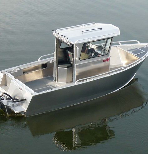 Walk Around 5' & 6' Aluminum Boats Commercial Small Power Boats, Pilothouse Boat, Aluminum Boats, Center Console Fishing Boats, Aluminum Fishing Boats, Center Console Boats, Cool Gadgets For Men, Aluminum Boat, Seat Storage