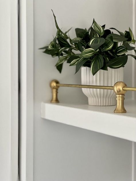 Dining Room Shelf Ideas, Room Shelf Ideas, Dining Room Shelf, Brass Gallery Rail, Shelf Rail, Bistro Shelving, Brass Shelf, Kitchen Rails, Gallery Rail