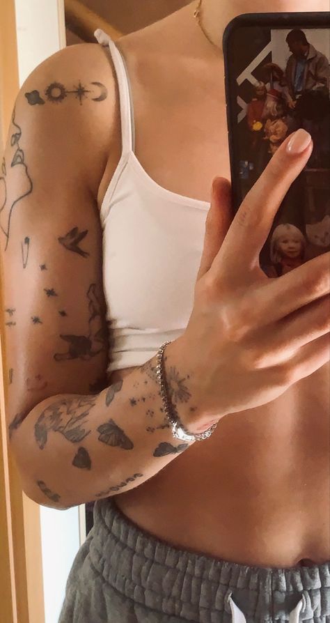 Women Scattered Arm Tattoos, Small Tattoo Full Arm, Tattoo Ideas Masculine Female, Spot Sleeve Tattoo, Tattoo Full Arm Woman, Multiple Tattoos On Arm Women, Realism Patchwork Tattoo Ideas, Upper Bicep Tattoo, Big Tattoos For Women Arm