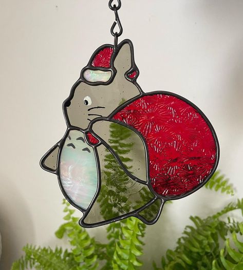 Grace || Periwinkles Glass Art | The refraction has my heart 🤩 Little Santa Totoro 🥰 #totoro #stainedglass #studioghibli #christmas #santa #gift | Instagram Totoro Stained Glass Art, Ghibli Stained Glass Art, Ghibli Christmas, Gift Instagram, Stained Glass Ornaments, Stained Glass Diy, Stained Glass Projects, Stained Glass Patterns, Stained Glass Art