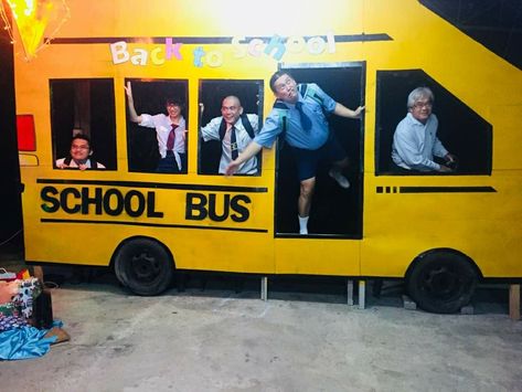 School bus photo booth  DIY Back to School theme party School Bus Photo Booth, Ash Grey Highlights, School Bus Photo, Back To School Photo Backdrop, Back To School Photo Booth, School Props, Bus Photo Booth, School Backdrop, Booth Diy