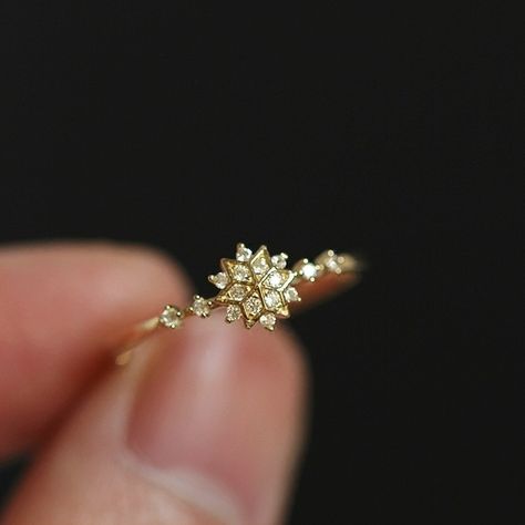 Simple Stacking Rings, Snowflake Ring, Minimalist Diamond Rings, Antique Engagement Ring, Dainty Gold Rings, Gold Wedding Jewelry, Delicate Rings, Minimalist Rings, Girls Jewelry