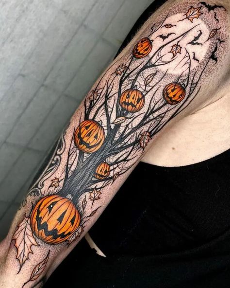 101 Best Pumpkin Tattoo Ideas You Have To See To Believe! - Outsons Pumpkin Tattoo Ideas, Tattoo Sleeve Themes, Cute Halloween Tattoos, Halloween Tattoos Sleeve, Lantern Tattoo, Pumpkin Tattoo, Autumn Tattoo, Theme Tattoo, 4 Tattoo