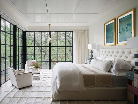 A luxury music-themed home in Austin Fern Santini, 1930s Bungalow, Morrison Hotel, Art Deco Chair, Deco Chairs, Dark Walls, Primary Bedroom, Music Themed, Entry Foyer