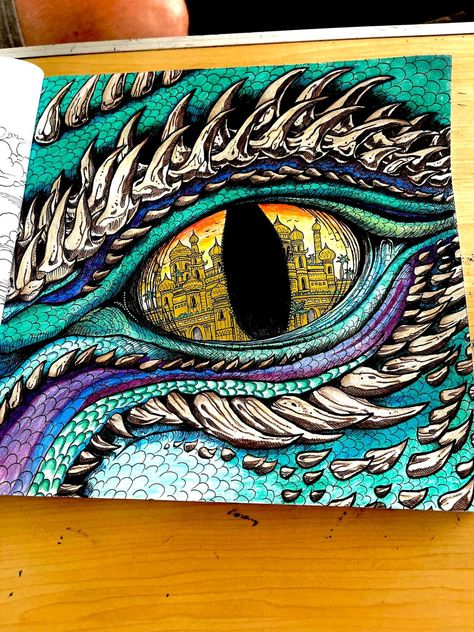 Dragon Head Drawing, Art Syllabus, Dragon Eye Drawing, Colored Pencil Art Projects, Dragon Eyes, 8th Grade Art, Middle School Art Projects, Mandala Painted Rocks, 6th Grade Art