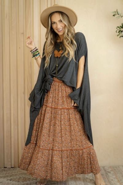 Chic Boho Clothing Sale Items - Great Prices! | Three Bird Nest Ruffled Denim Jacket, Maxi Floral Dress, Three Bird Nest, Estilo Hippie, Boho Style Outfits, Hippie Style Clothing, Printed Maxi Skirts, Lace Slip, Hippie Outfits