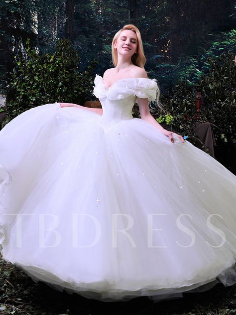 Tulle Ball Gown Wedding Dress, Wedding Dresses Cinderella, Disney Princes, Cinderella Dresses, Tulle Ball Gown, Ball Gowns Evening, White Tulle, Princess Aesthetic, Princess Wedding Dresses