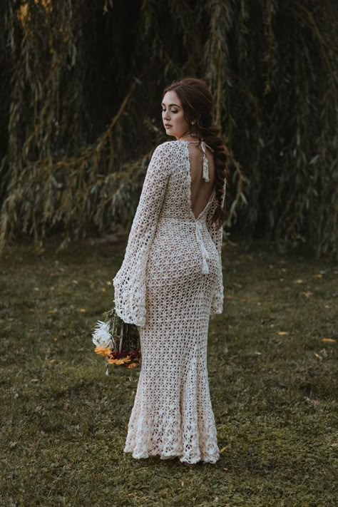 Diy Crochet Wedding Dress, Free Crochet Top Patterns, Wedding Crochet Patterns, Crochet Wedding Dress, Crochet Wedding Dress Pattern, Boho Bride Dress, Crochet Wedding Dresses, Two Piece Wedding Dress, Diy Wedding Dress