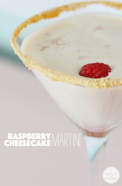 Cheesecake Martini, Whipped Vodka, Raspberry Liqueur, Fancy Drinks, Martini Recipes, Raspberry Cheesecake, Scrumptious Desserts, Alcohol Drink Recipes, Irish Cream